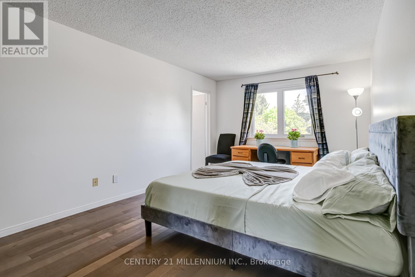 56 Nuttall Street, Brampton, Ontario  L6S 4V4 - Photo 16 - W12409288