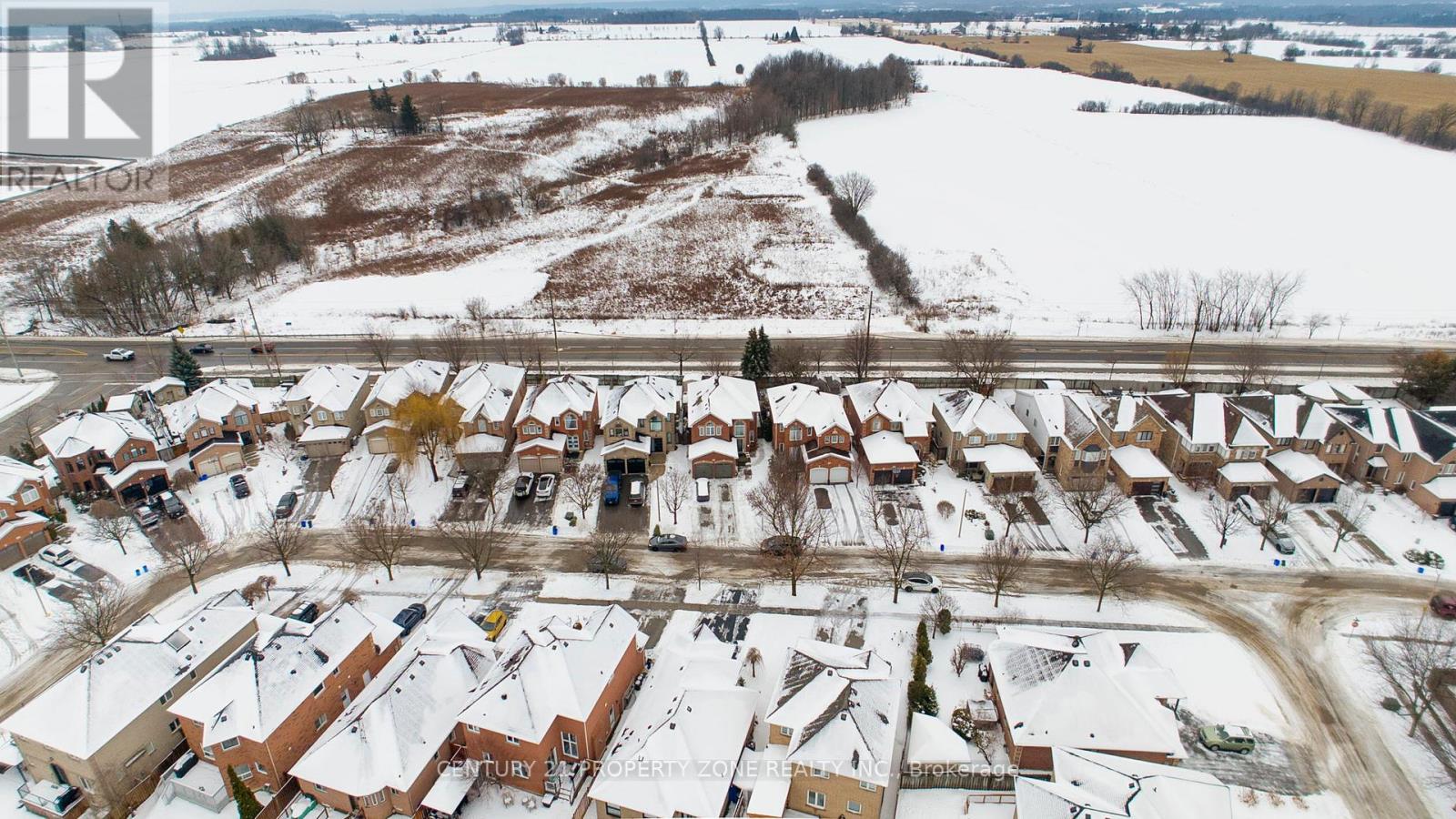 33 Early Street, Halton Hills, Ontario  L7G 5W8 - Photo 3 - W12674926