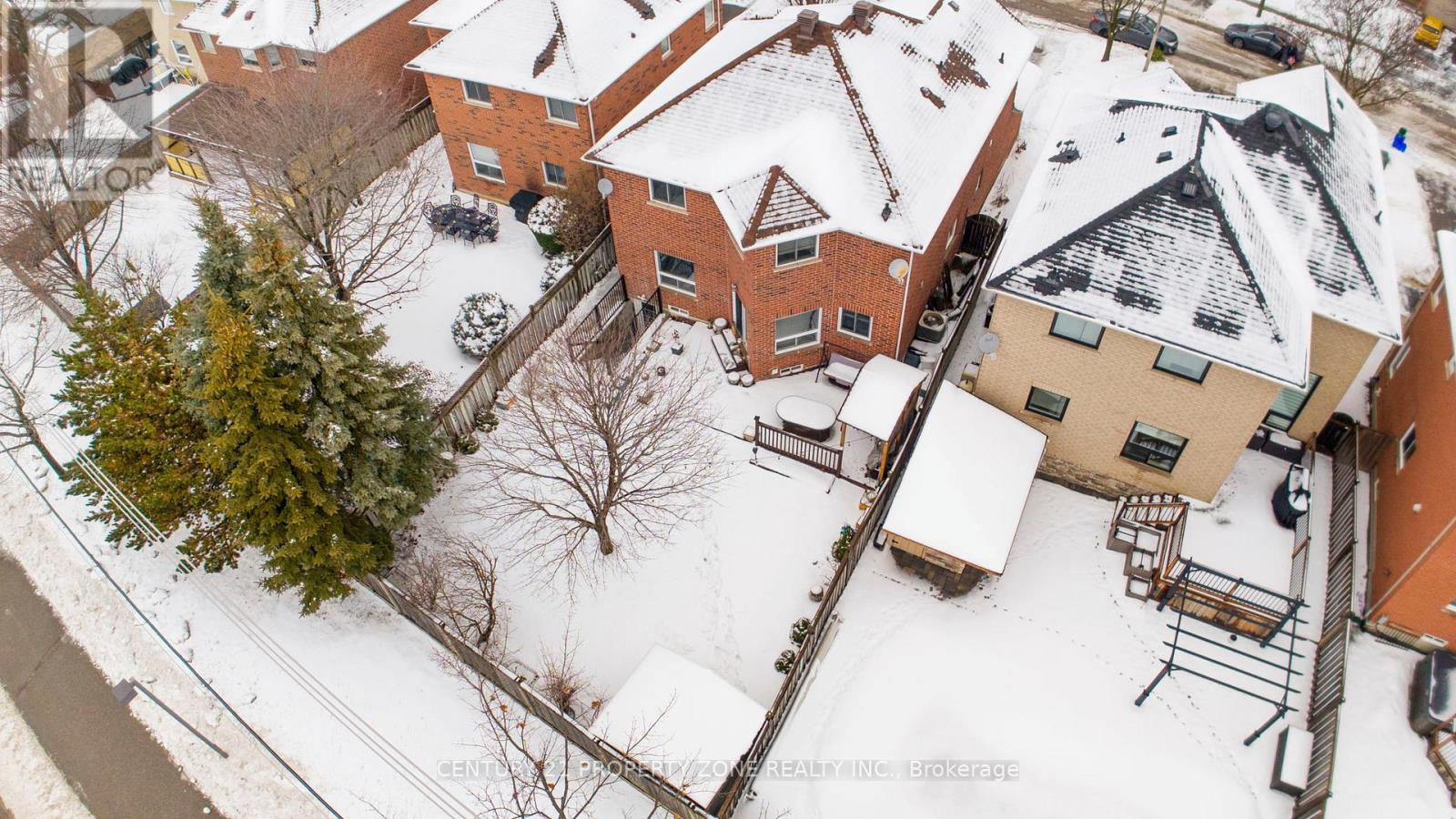 33 Early Street, Halton Hills, Ontario  L7G 5W8 - Photo 4 - W12674926