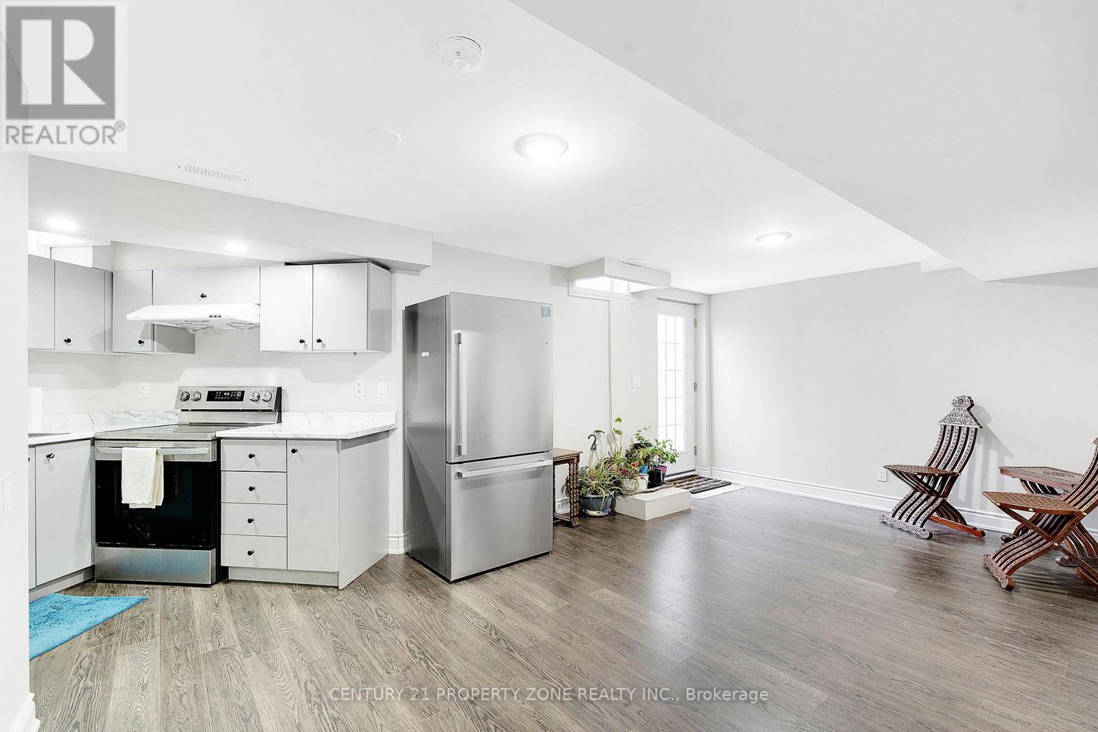 33 Early Street, Halton Hills, Ontario  L7G 5W8 - Photo 40 - W12674926