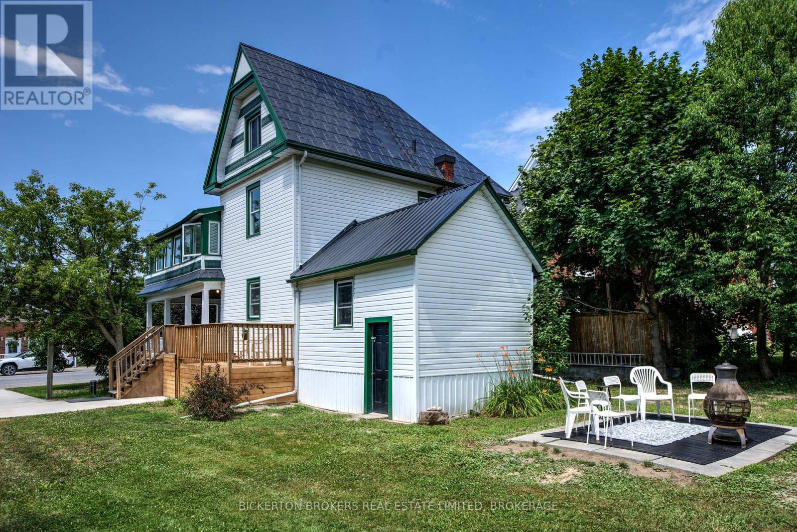 153 Main Street, Leeds And The Thousand Islands, Ontario  K0H 2N0 - Photo 11 - X12676424