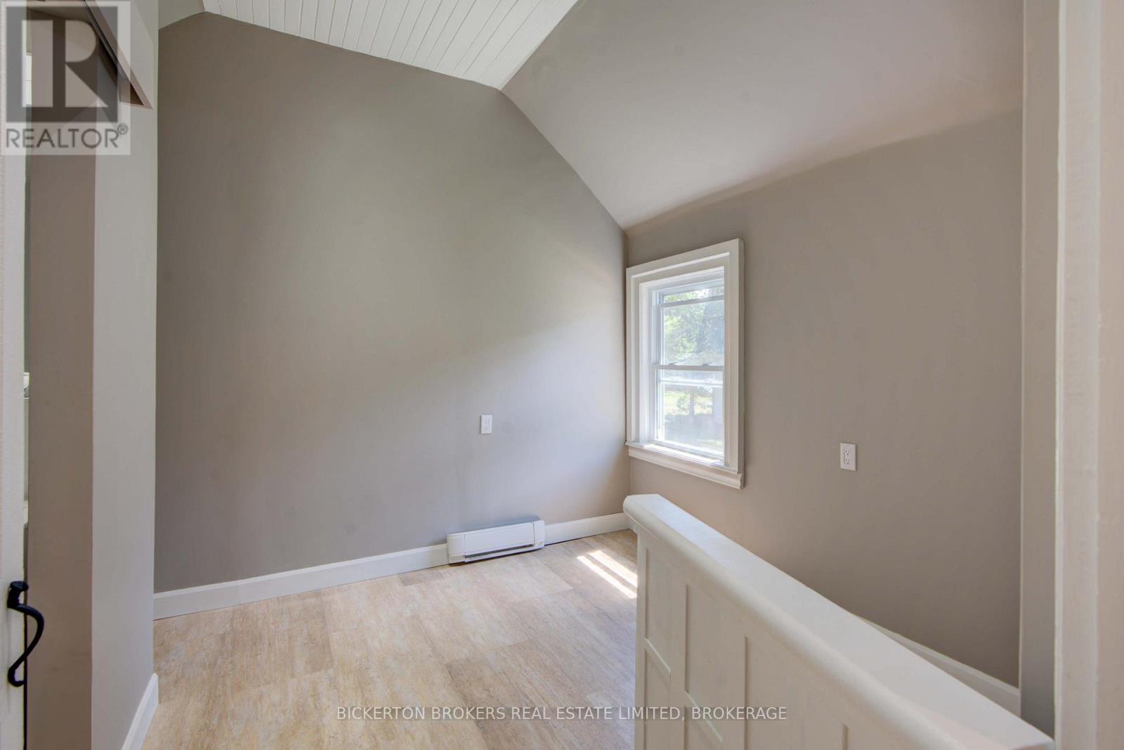 153 Main Street, Leeds And The Thousand Islands, Ontario  K0H 2N0 - Photo 22 - X12676424