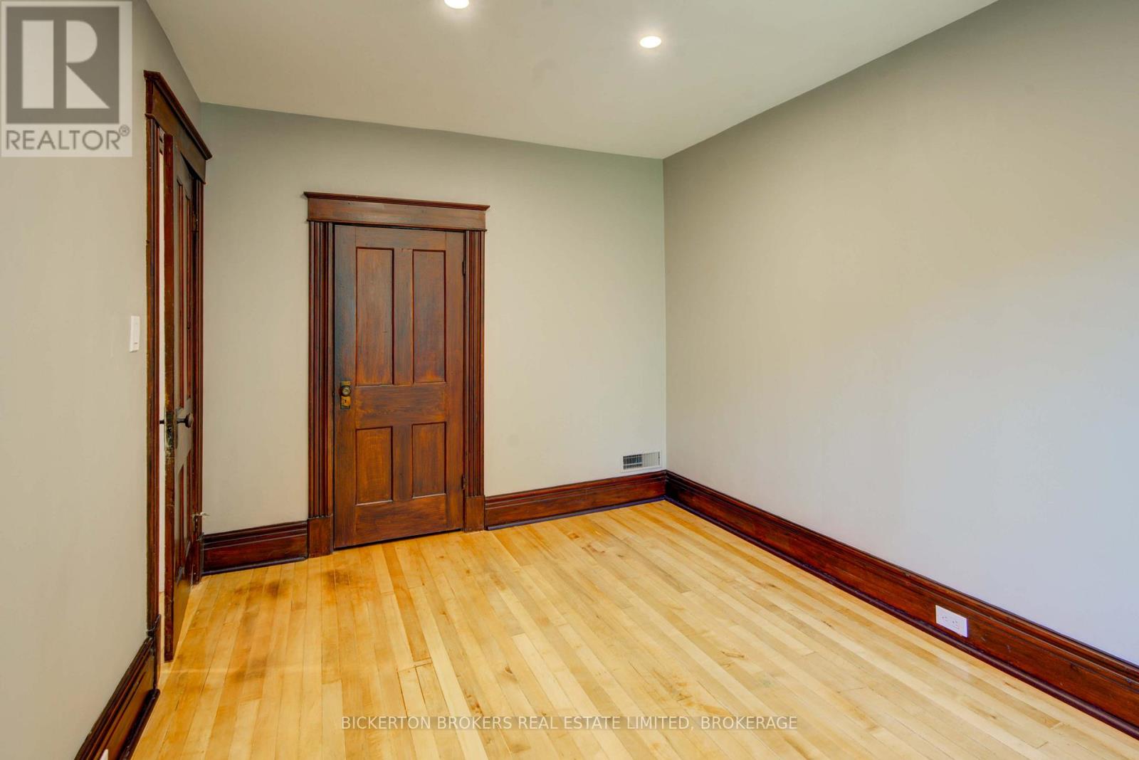 153 Main Street, Leeds And The Thousand Islands, Ontario  K0H 2N0 - Photo 36 - X12676424