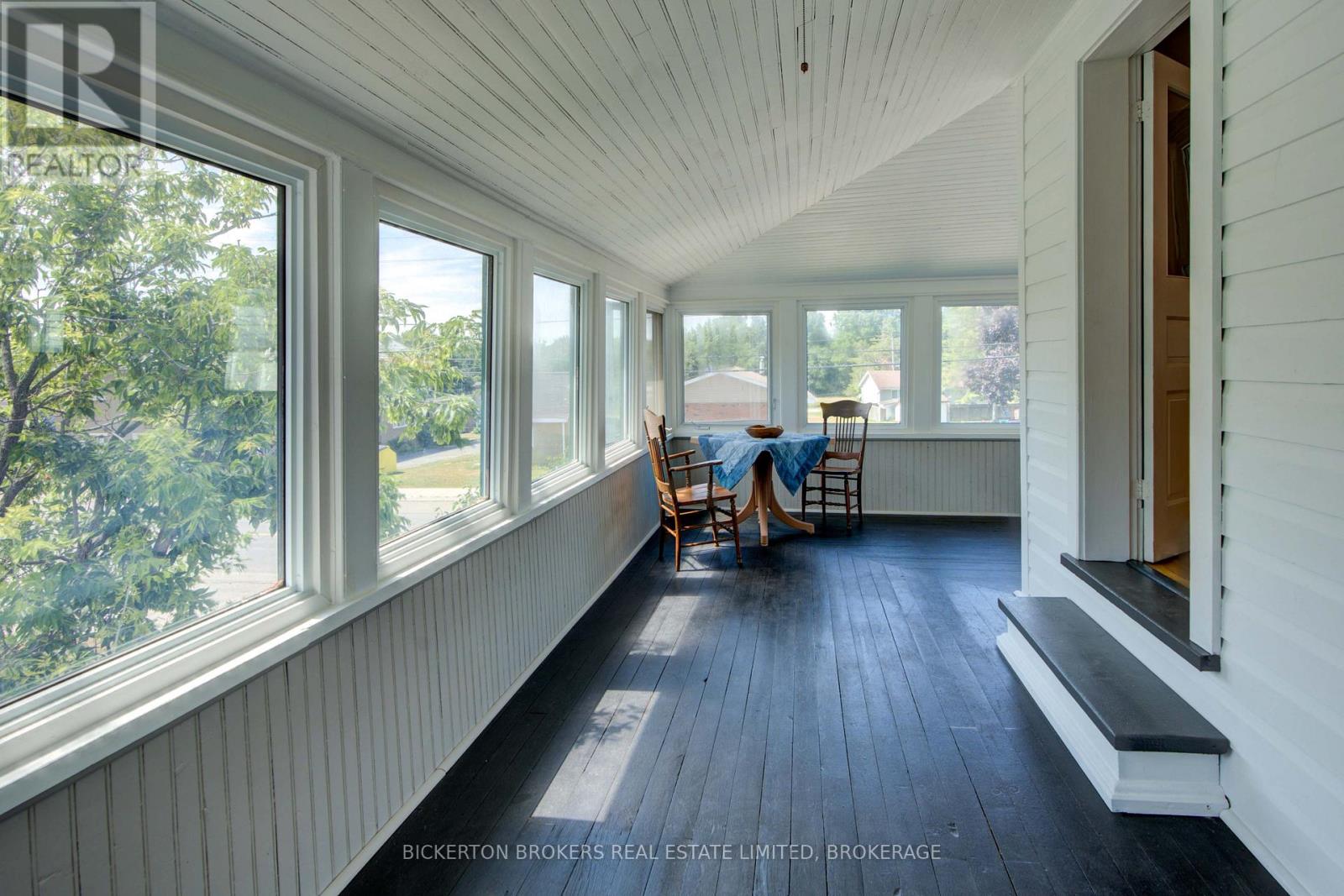 153 Main Street, Leeds And The Thousand Islands, Ontario  K0H 2N0 - Photo 39 - X12676424