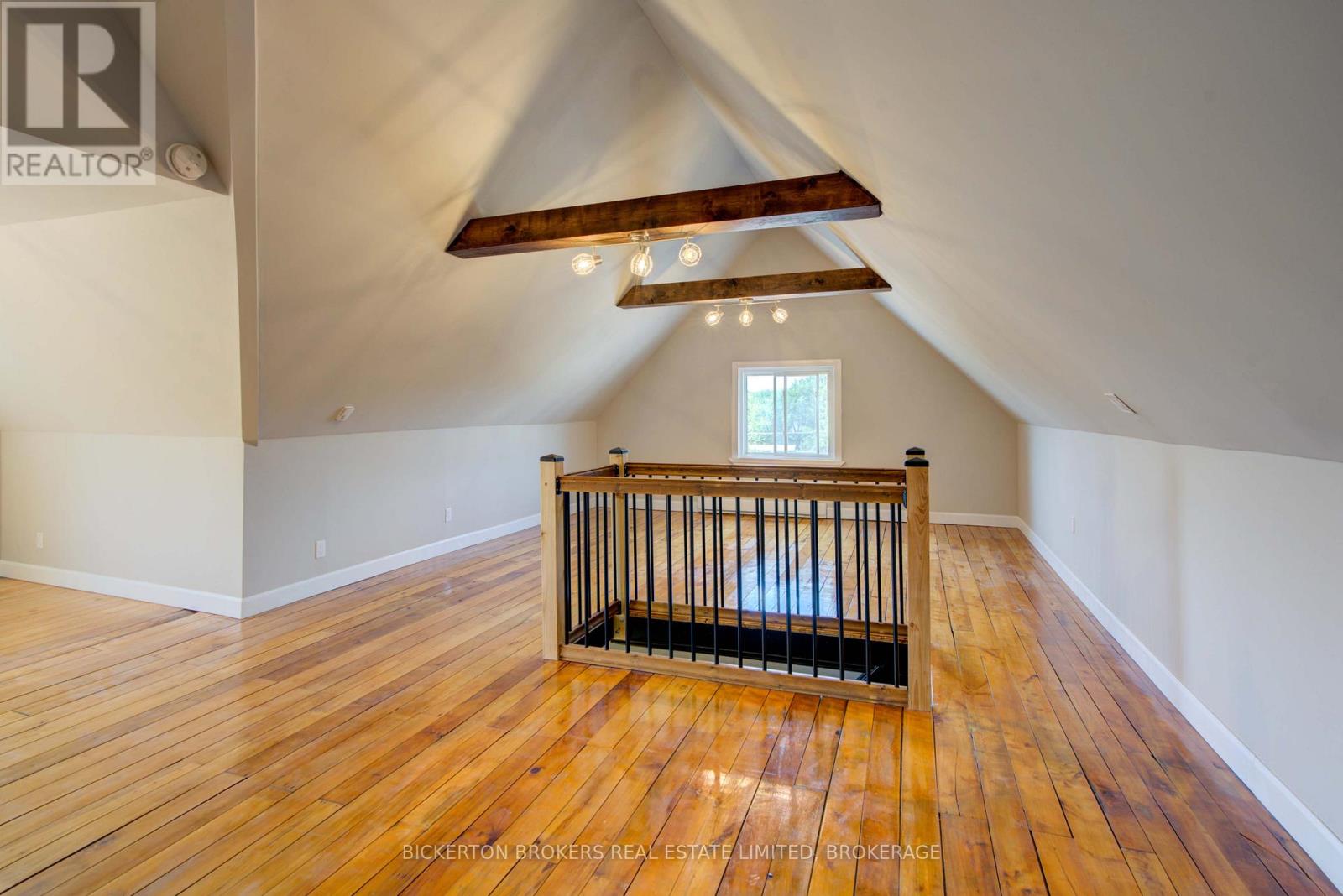 153 Main Street, Leeds And The Thousand Islands, Ontario  K0H 2N0 - Photo 45 - X12676424