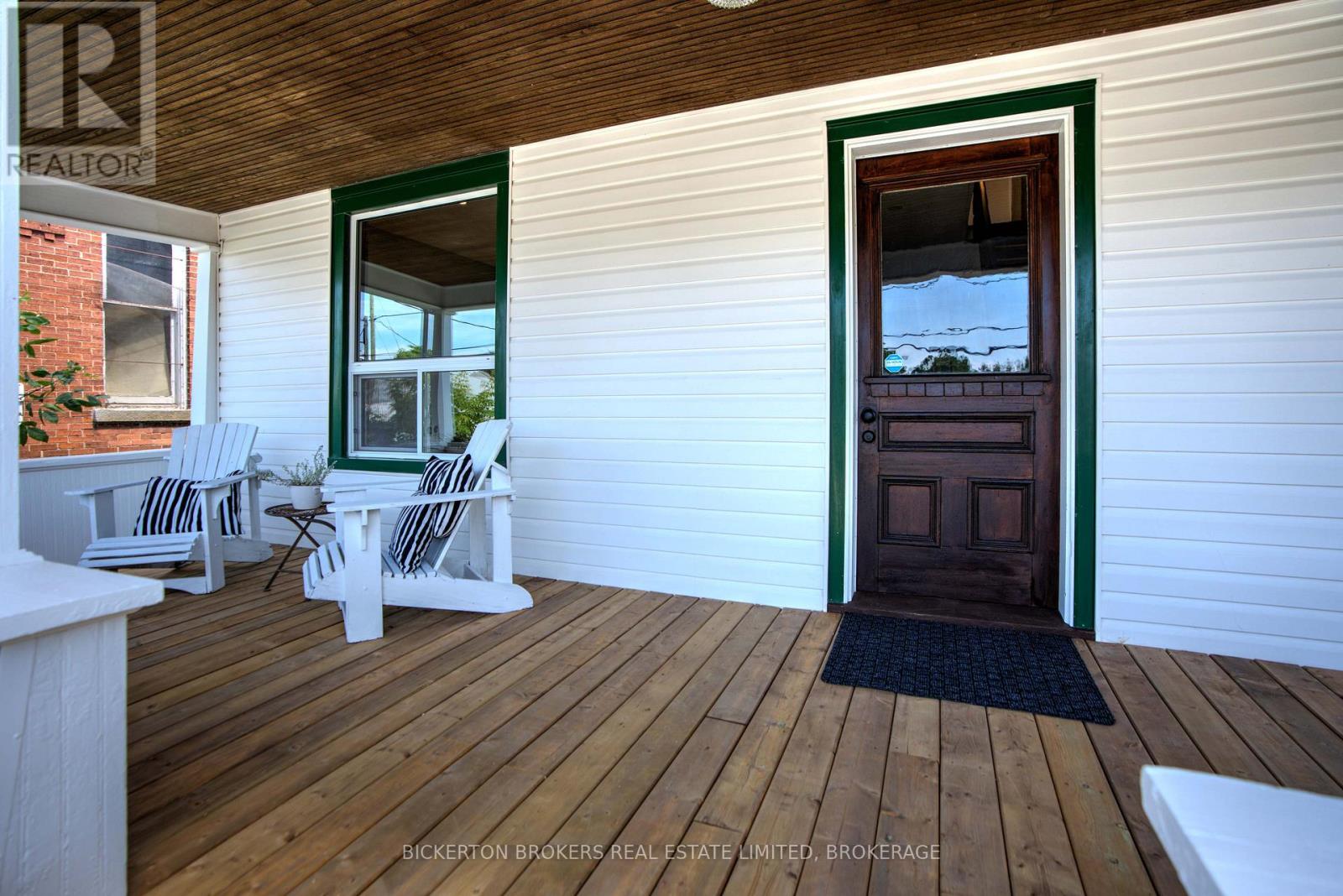 153 Main Street, Leeds And The Thousand Islands, Ontario  K0H 2N0 - Photo 7 - X12676424