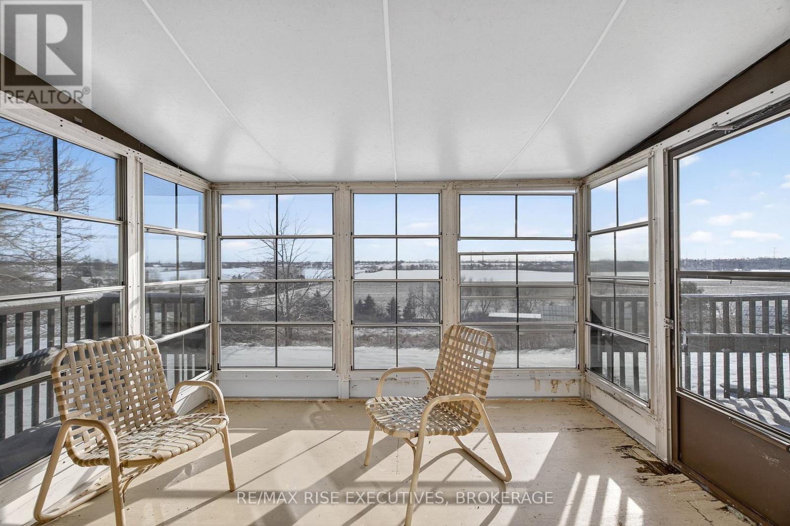 1647 Galt Street, Greater Napanee, Ontario K0H 1G0 - Photo 13 - X12676530