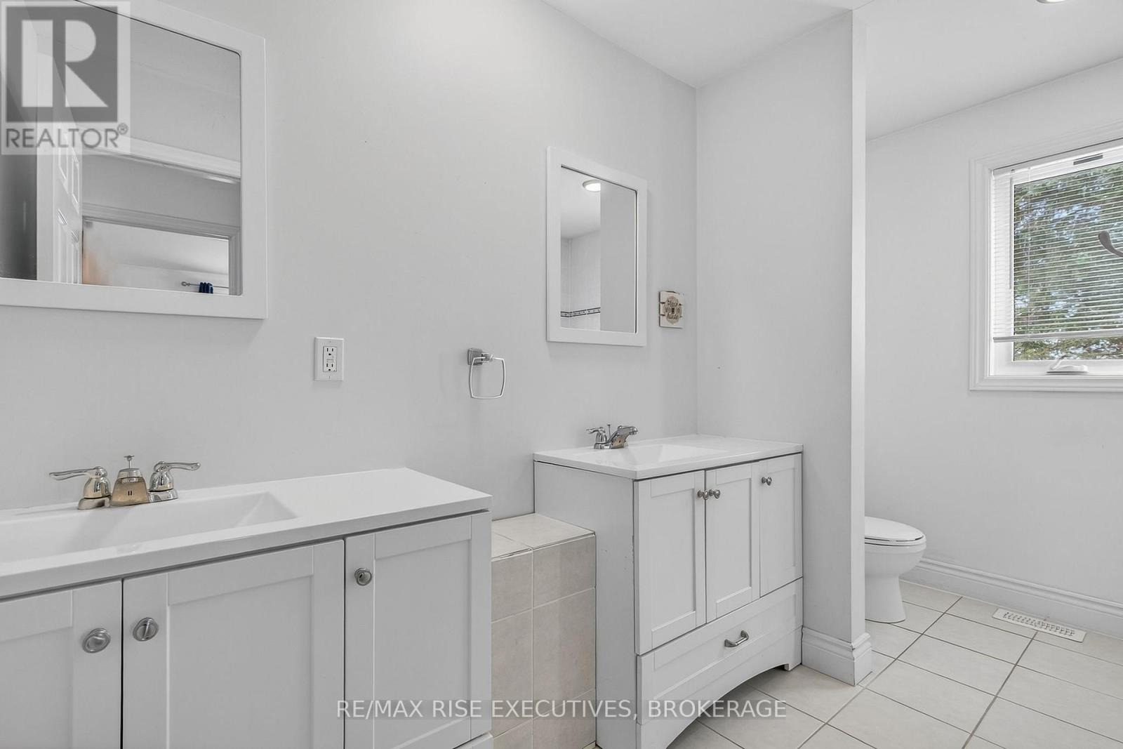 1647 Galt Street, Greater Napanee, Ontario K0H 1G0 - Photo 29 - X12676530