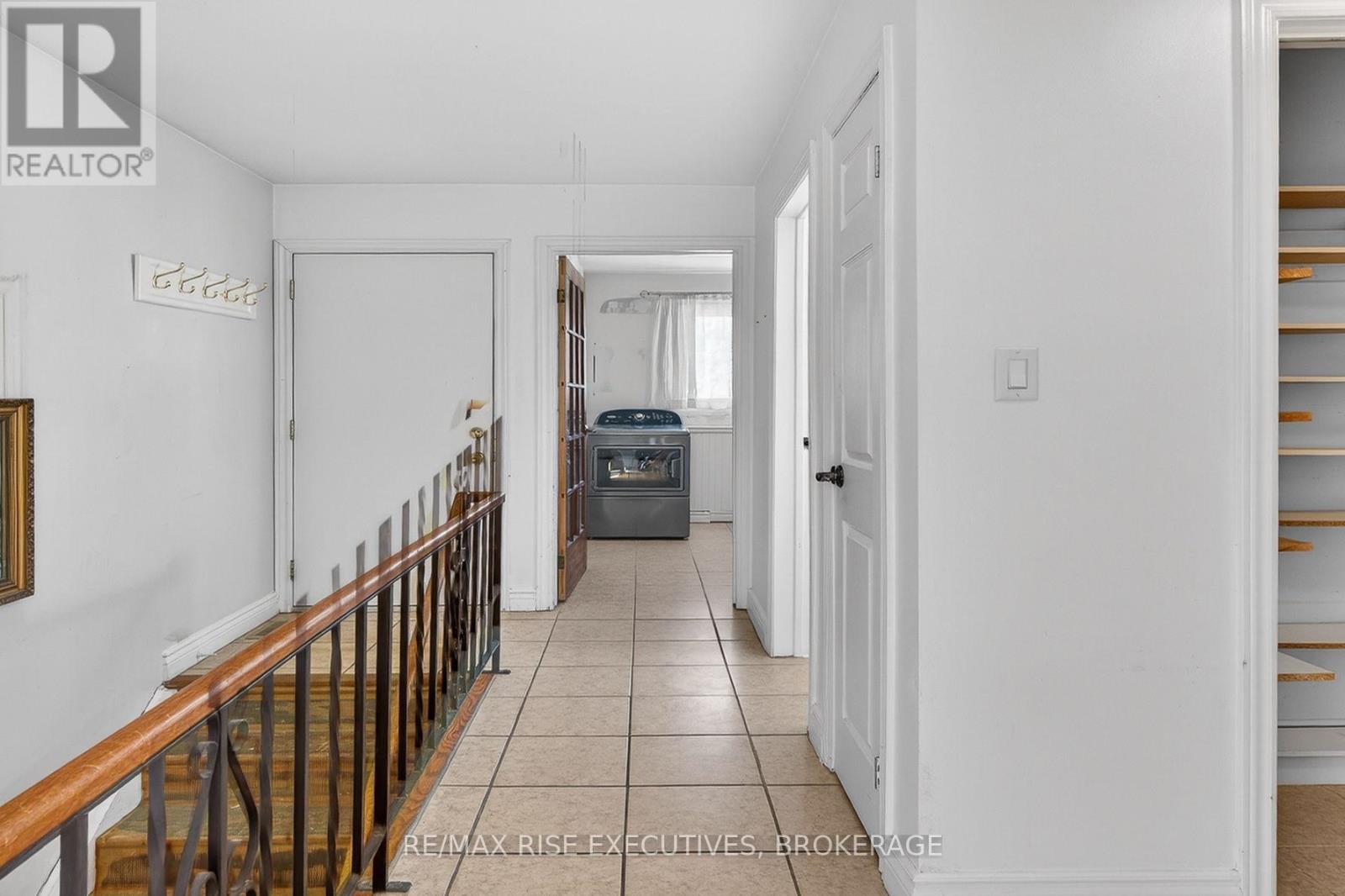 1647 Galt Street, Greater Napanee, Ontario K0H 1G0 - Photo 31 - X12676530