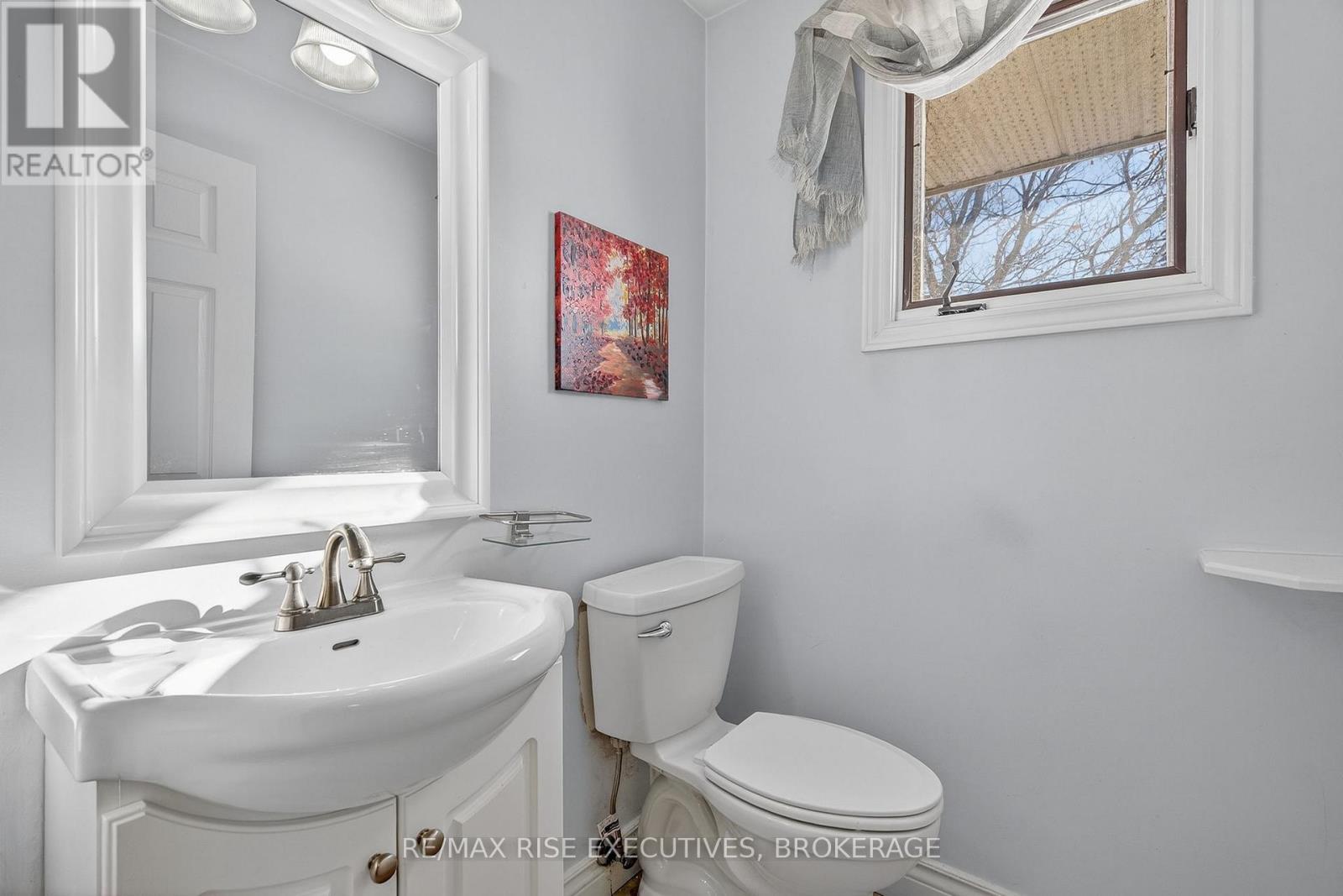 1647 Galt Street, Greater Napanee, Ontario K0H 1G0 - Photo 32 - X12676530