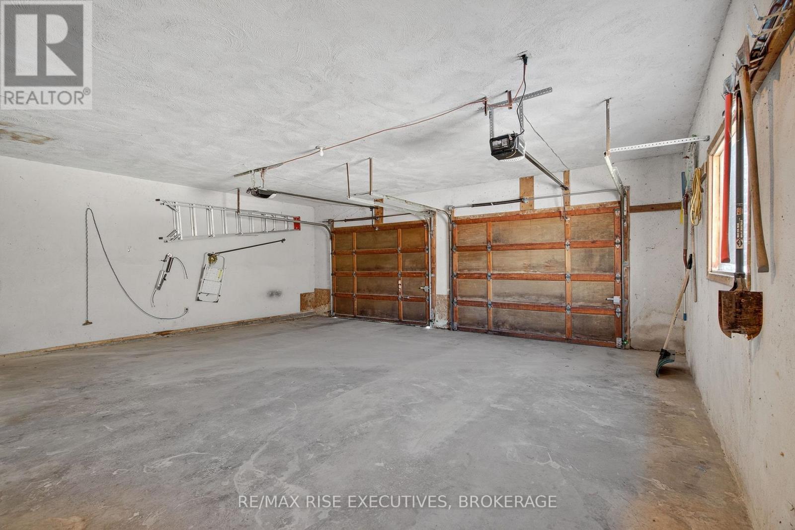 1647 Galt Street, Greater Napanee, Ontario K0H 1G0 - Photo 34 - X12676530