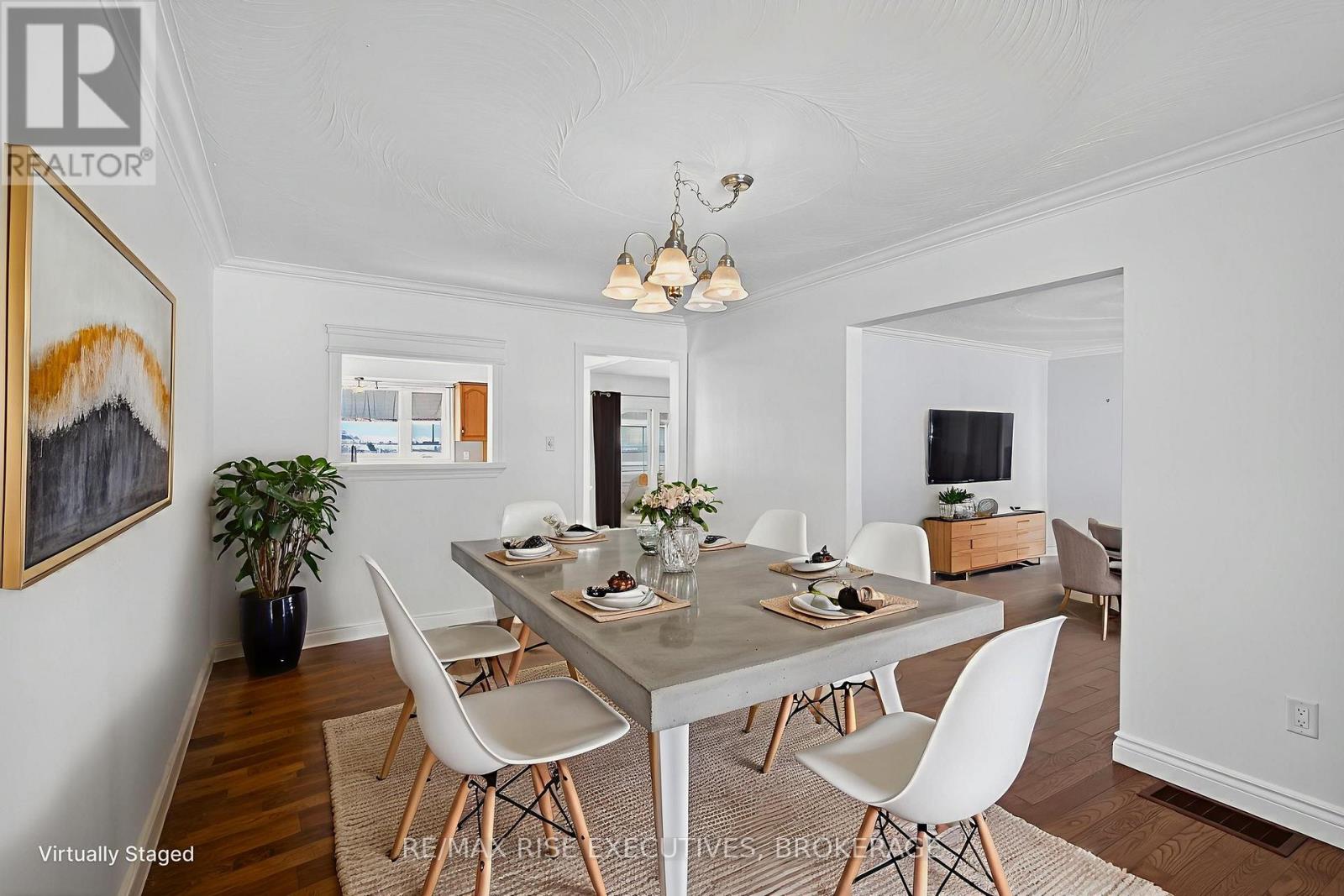 1647 Galt Street, Greater Napanee, Ontario K0H 1G0 - Photo 9 - X12676530