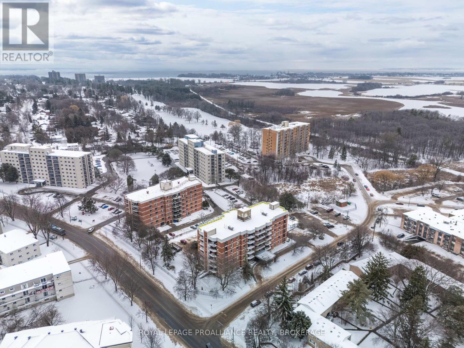 505 - 14 Greenview Drive, Kingston, Ontario  K7M 7T5 - Photo 10 - X12676588