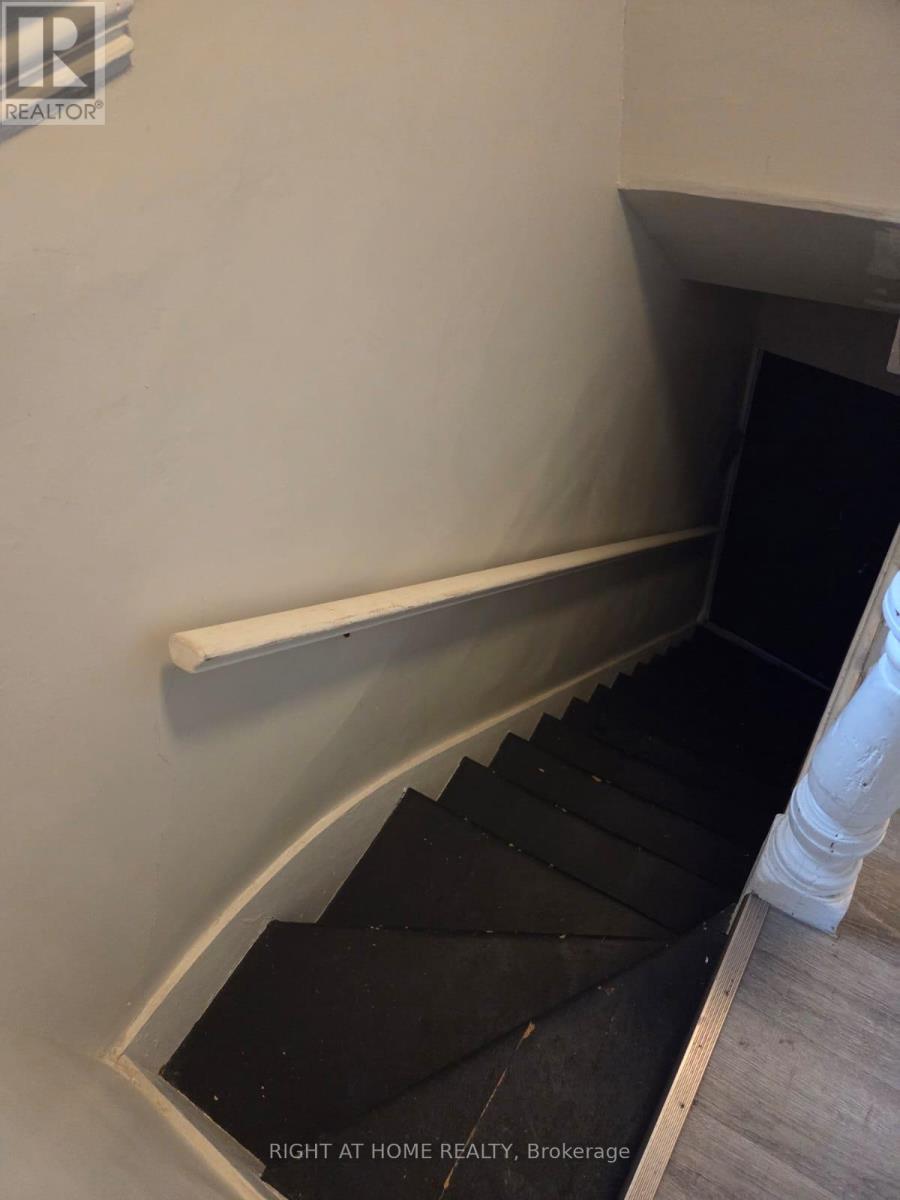 298 Emerald Street N, Hamilton, Ontario  L8L 5L3 - Photo 17 - X12465777