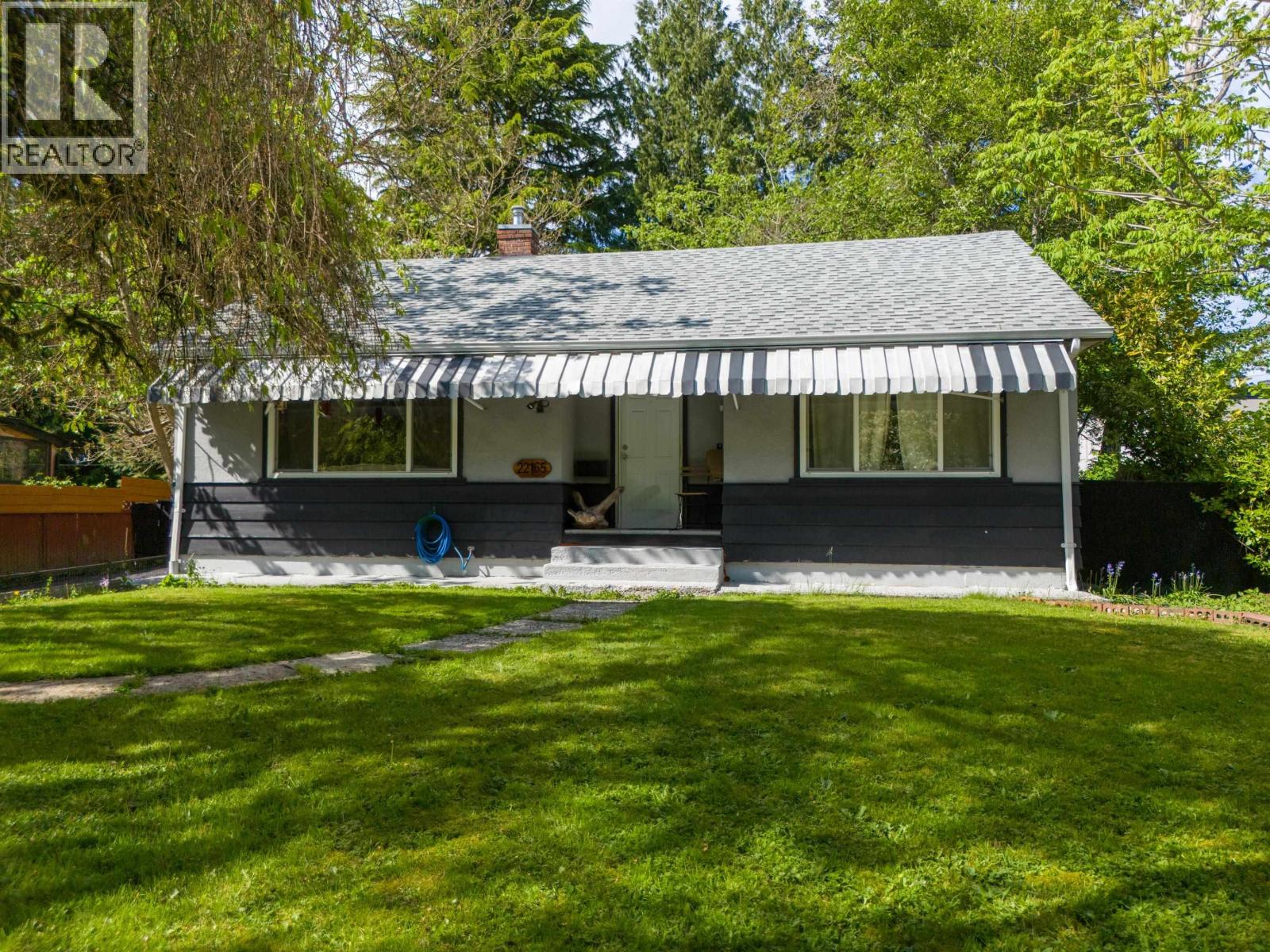 22165 Cliff Avenue, Maple Ridge, British Columbia  V2X 2L4 - Photo 9 - R3000606