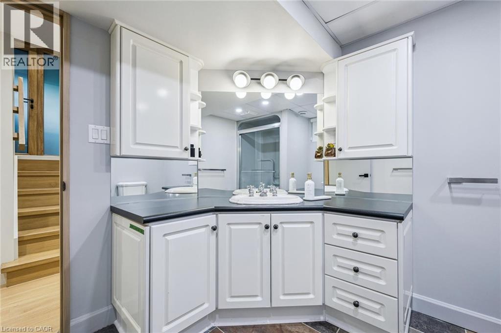 1352 Vancouver Crescent, Burlington, Ontario  L7M 1W2 - Photo 25 - 40796964