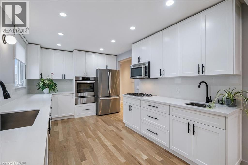 1352 Vancouver Crescent, Burlington, Ontario  L7M 1W2 - Photo 7 - 40796964