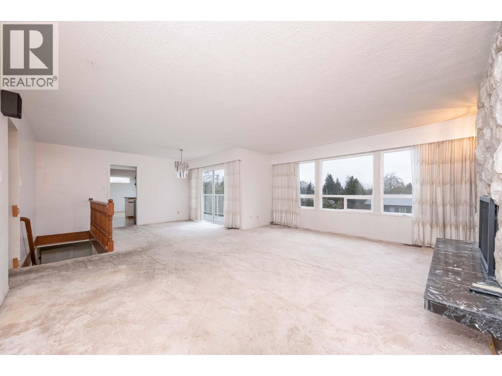 7740 Allman Street, Burnaby, British Columbia  V5E 2B1 - Photo 13 - R3077315