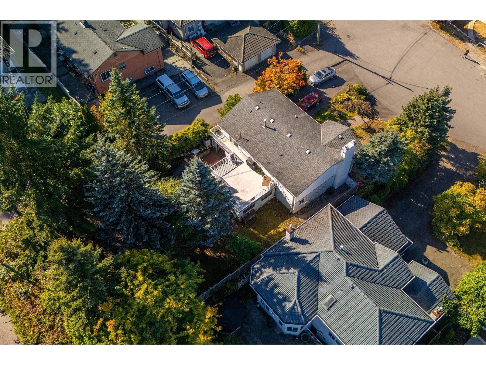 7740 Allman Street, Burnaby, British Columbia  V5E 2B1 - Photo 5 - R3077315