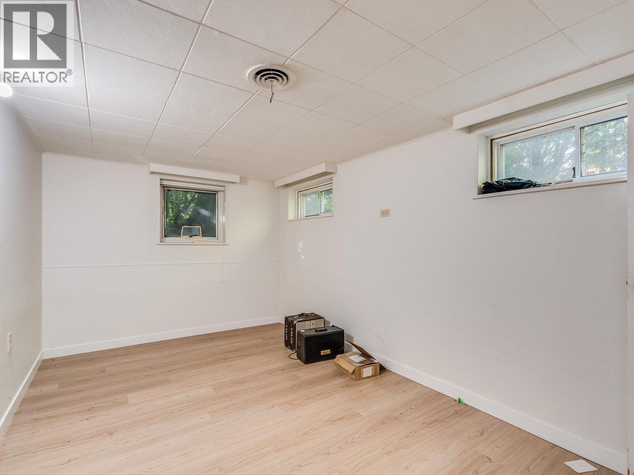 840 Rochester Avenue, Coquitlam, British Columbia  V3K 2W2 - Photo 34 - R3066079