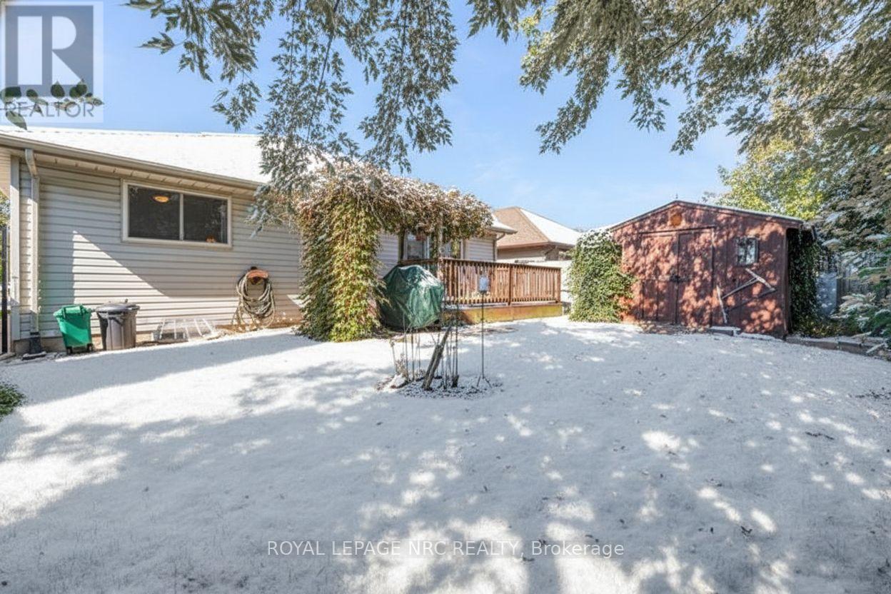 13 Tanner Drive, Pelham, Ontario  L0S 1E4 - Photo 35 - X12448073