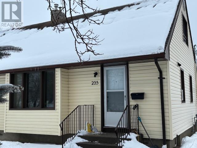 235 Strathcona Ave, Thunder Bay, Ontario  P7A 1S4 - Photo 1 - TB2600023