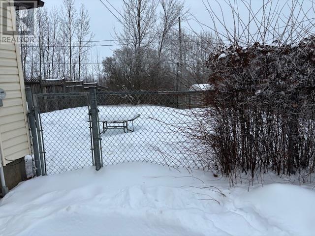 235 Strathcona Ave, Thunder Bay, Ontario  P7A 1S4 - Photo 3 - TB2600023