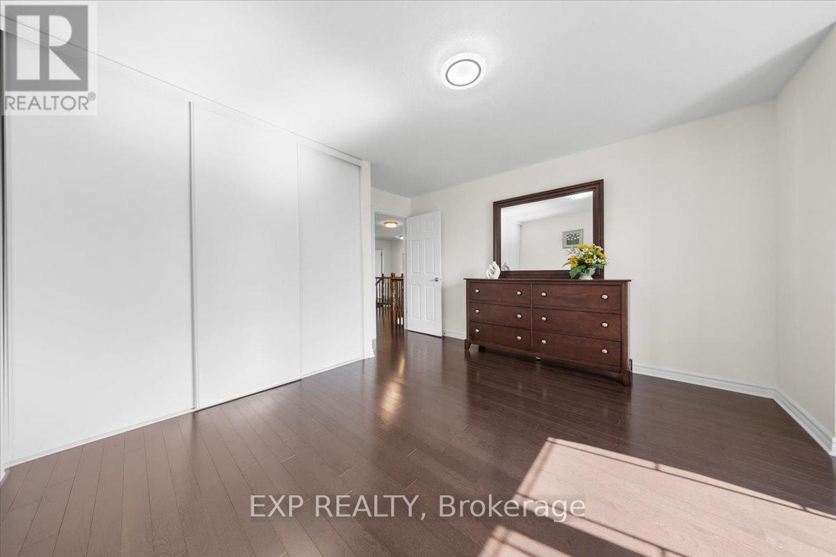 300 Grayburn Way, Ottawa, Ontario  K2J 0V8 - Photo 28 - X12676652