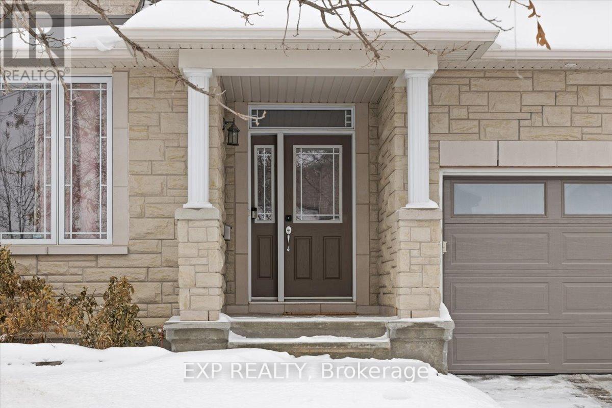 300 Grayburn Way, Ottawa, Ontario  K2J 0V8 - Photo 3 - X12676652