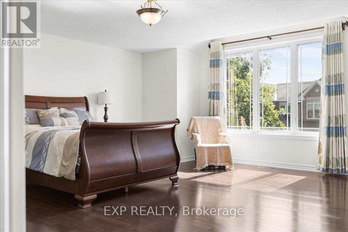 300 Grayburn Way, Ottawa, Ontario  K2J 0V8 - Photo 31 - X12676652