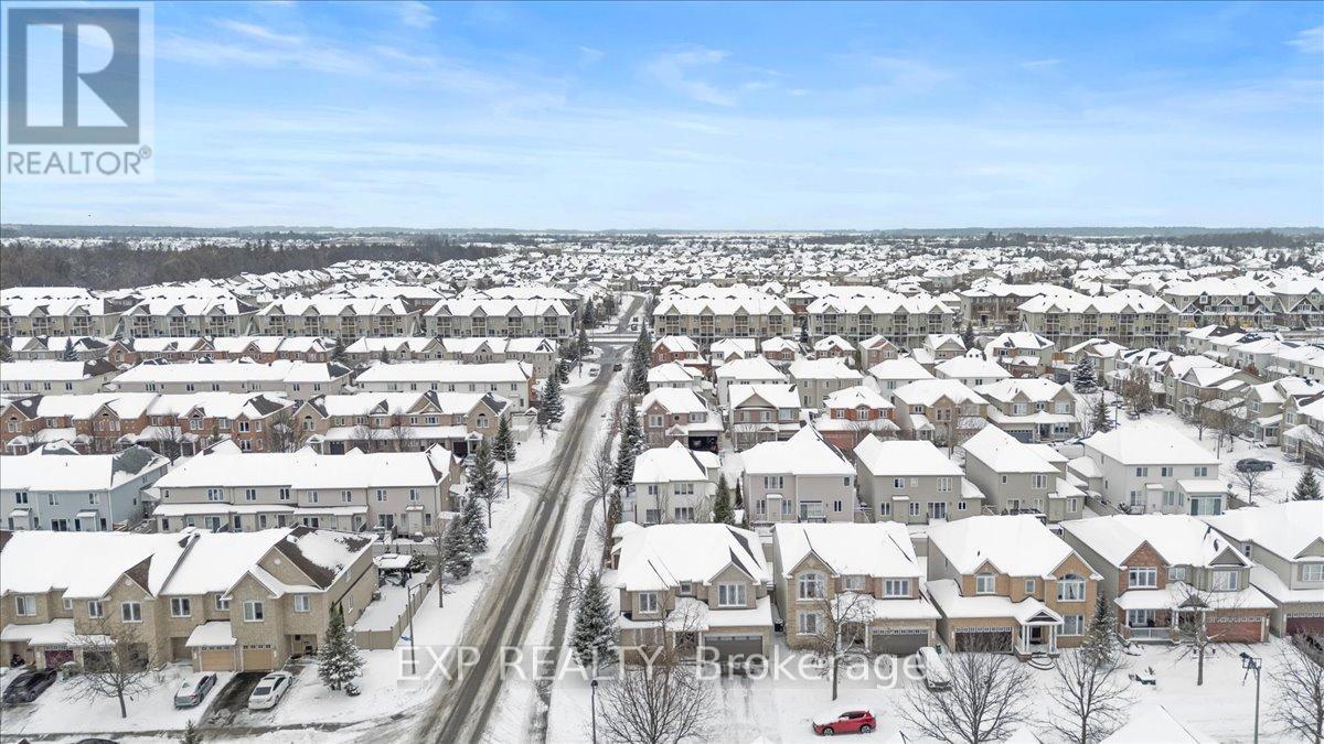 300 Grayburn Way, Ottawa, Ontario  K2J 0V8 - Photo 42 - X12676652