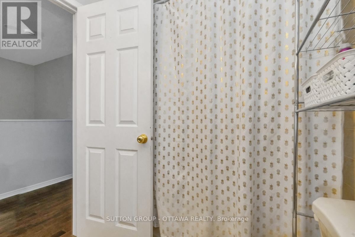 17 Glenhaven Private, Ottawa, Ontario  K1V 2B2 - Photo 24 - X12676702