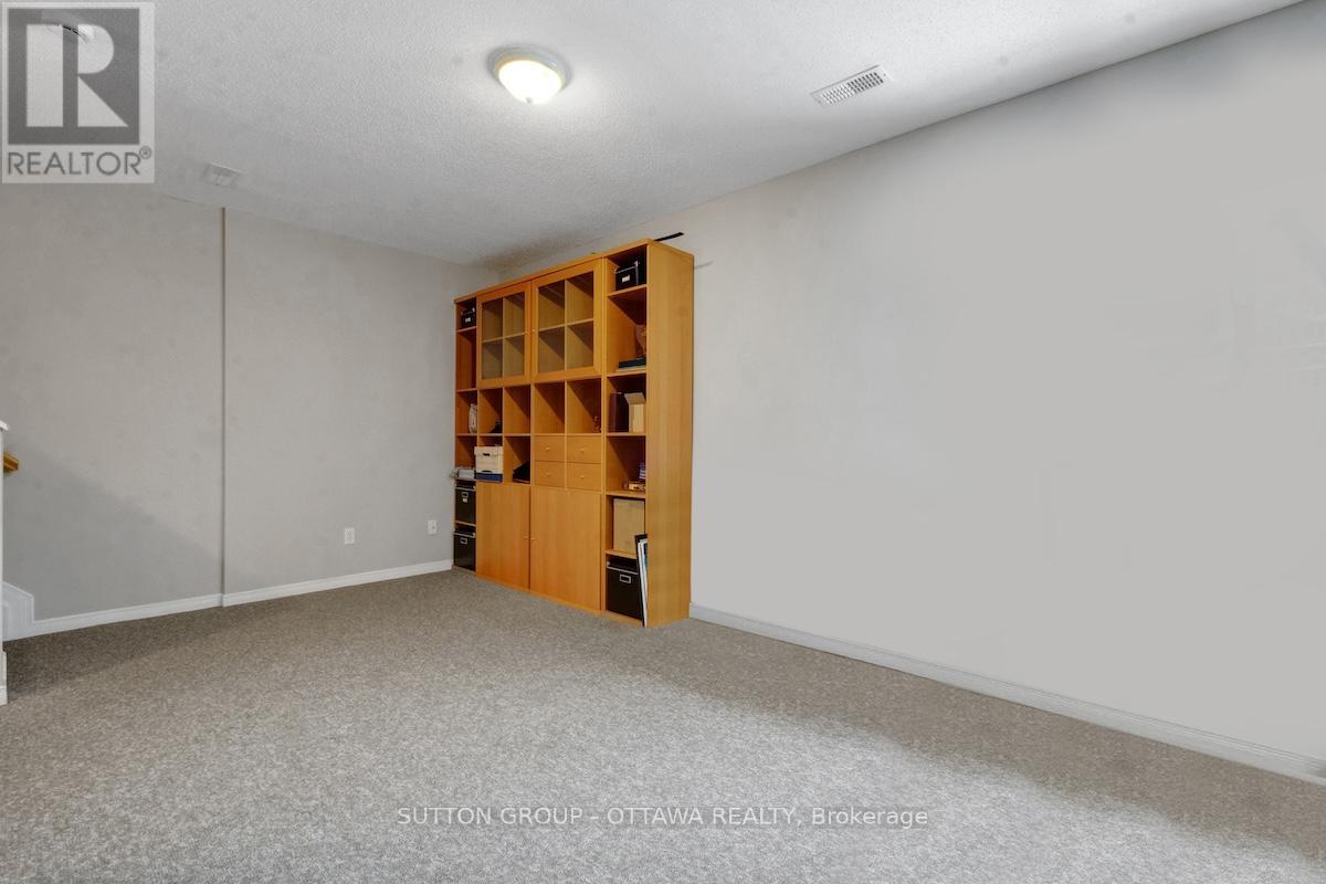 17 Glenhaven Private, Ottawa, Ontario  K1V 2B2 - Photo 28 - X12676702