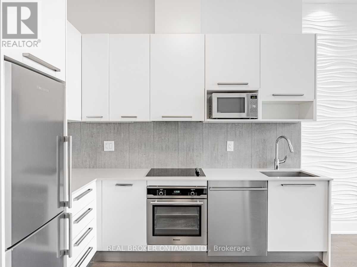 Ph4405 - 36 Park Lawn Road, Toronto, Ontario  M8Y 3H8 - Photo 3 - W12676696