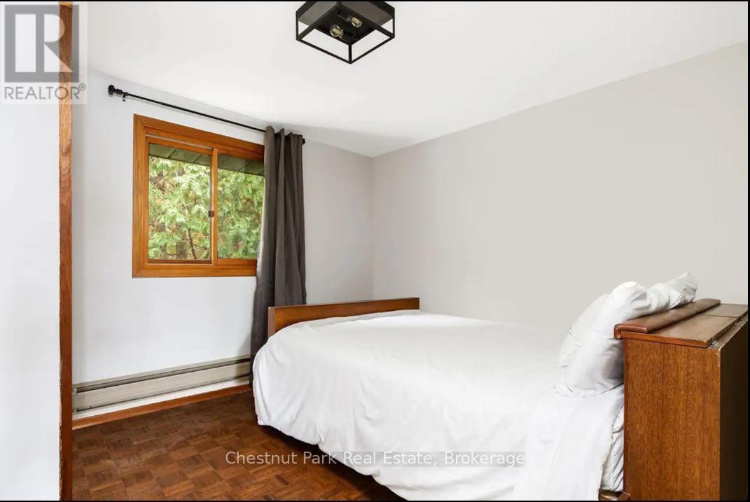 275 North Menominee Lk Road, Lake Of Bays (Mclean), Ontario  P1J 2J3 - Photo 11 - X12676680