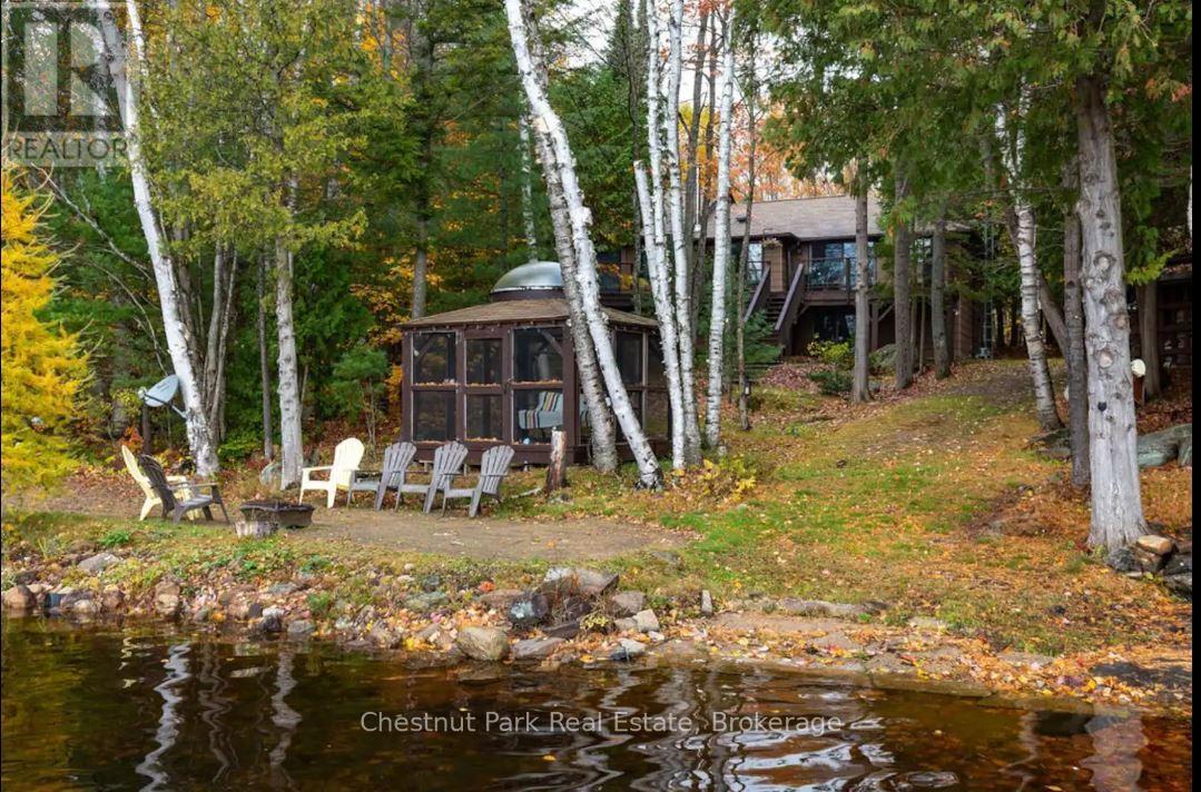 275 North Menominee Lk Road, Lake Of Bays (Mclean), Ontario  P1J 2J3 - Photo 3 - X12676680