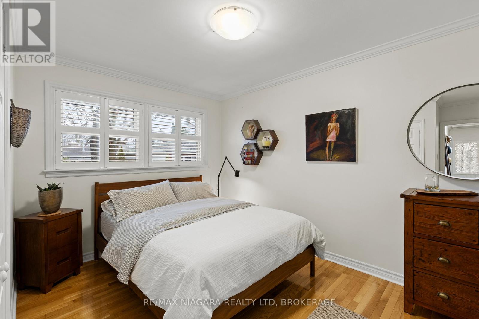 12 Home Street, Welland, Ontario  L3C 2E9 - Photo 13 - X12676654