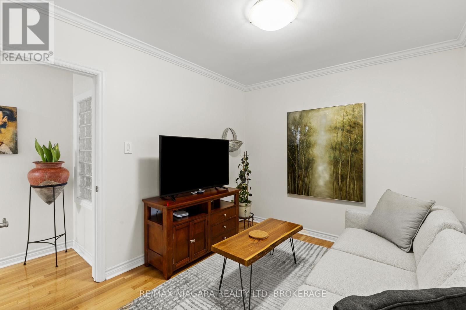 12 Home Street, Welland, Ontario  L3C 2E9 - Photo 16 - X12676654