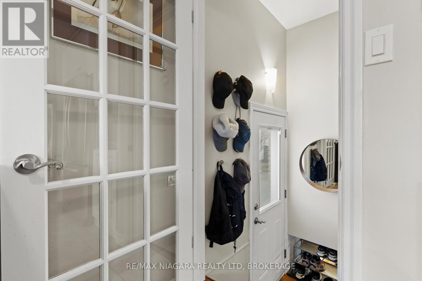 12 Home Street, Welland, Ontario  L3C 2E9 - Photo 18 - X12676654