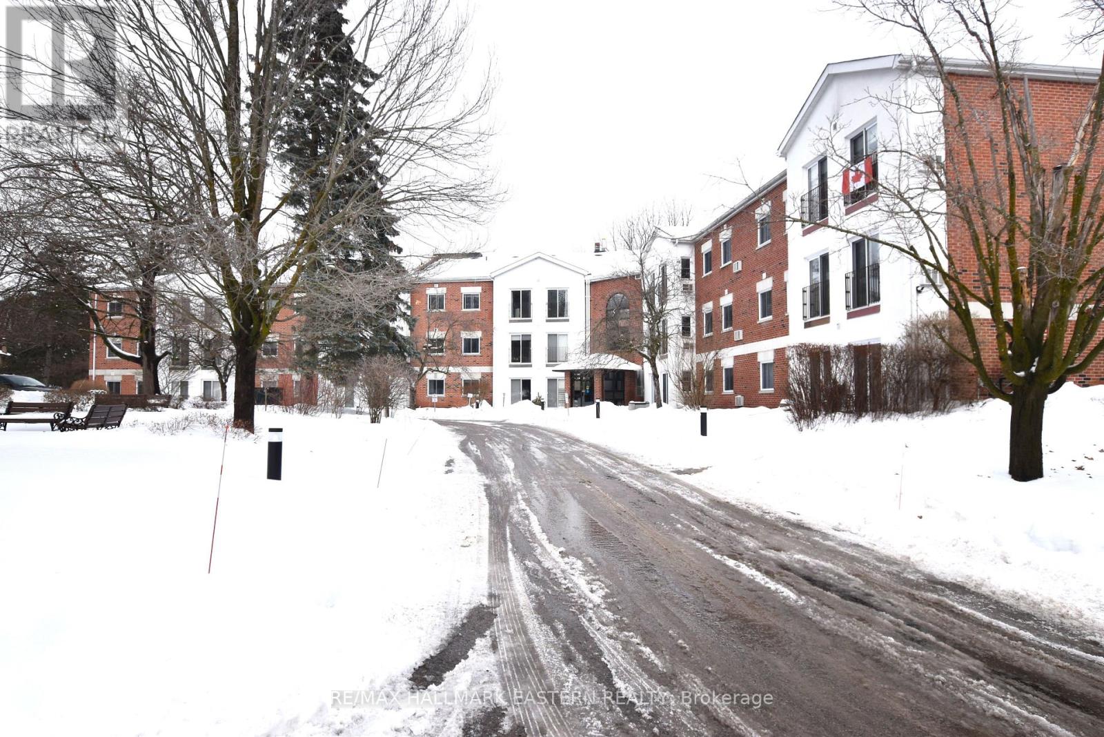 208 - 1111 Water Street, Peterborough, Ontario  K9H 3P7 - Photo 4 - X12341982