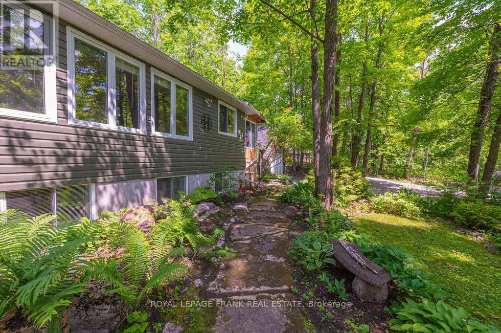 3 Fire Route 27b, Trent Lakes, Ontario  K0L 1J0 - Photo 33 - X12430588