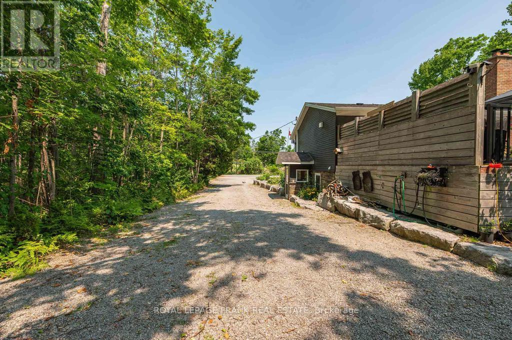 1746 Lakehurst Road, Trent Lakes, Ontario  K0L 1J0 - Photo 37 - X12494710