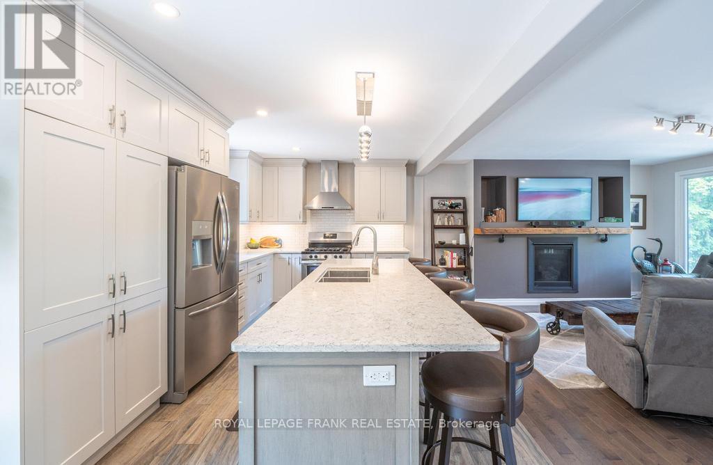 1746 Lakehurst Road, Trent Lakes, Ontario  K0L 1J0 - Photo 7 - X12494710