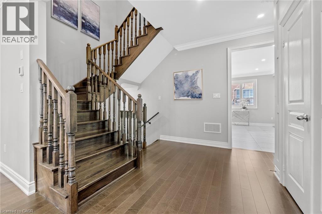 107 Avanti Crescent, Waterdown, Ontario  L8B 1W7 - Photo 10 - 40797077