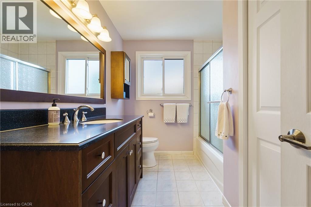 4373 Thirty Road, Beamsville, Ontario  L0R 1B2 - Photo 26 - 40796987