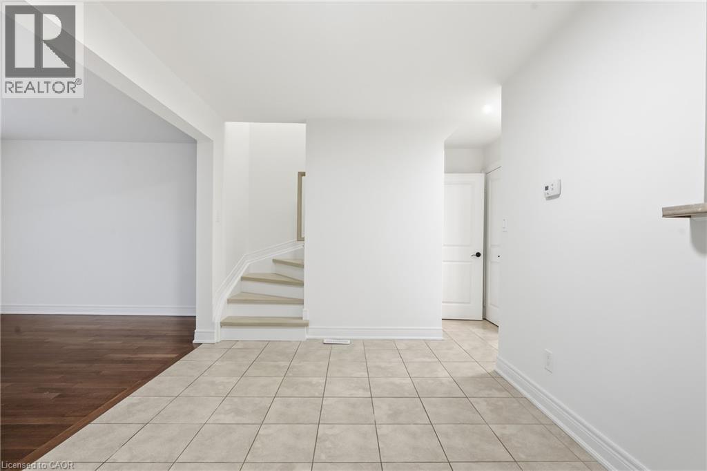 75 Ventura Drive Unit# 9, St. Catharines, Ontario  L2R 7J7 - Photo 11 - 40796902