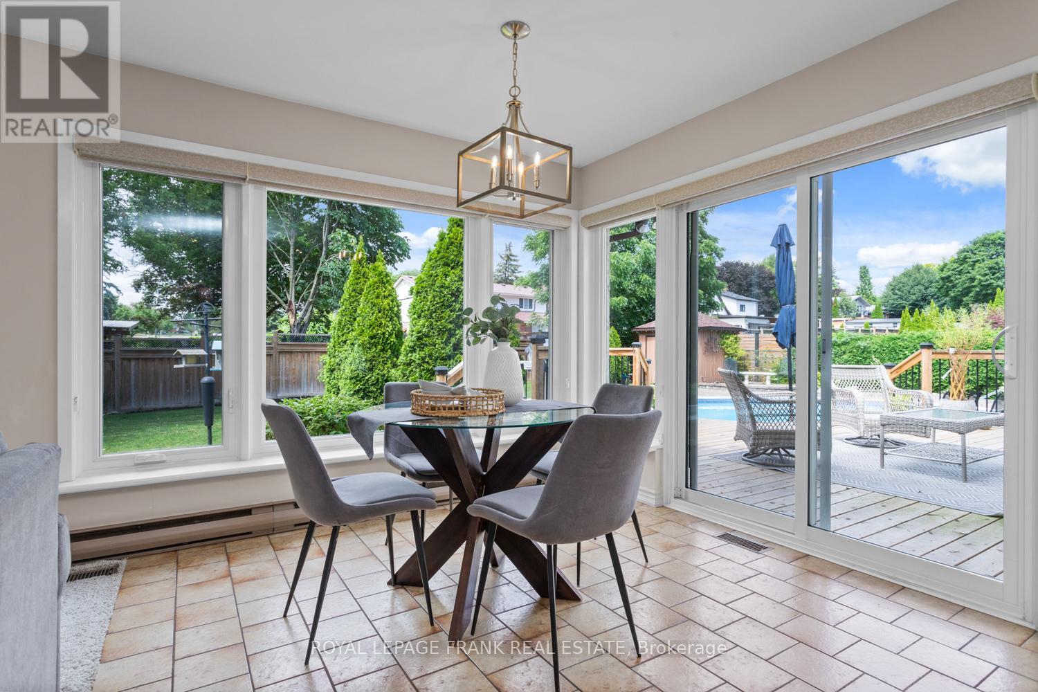 848 Swiss Heights, Oshawa, Ontario  L1K 2A9 - Photo 17 - E12676608