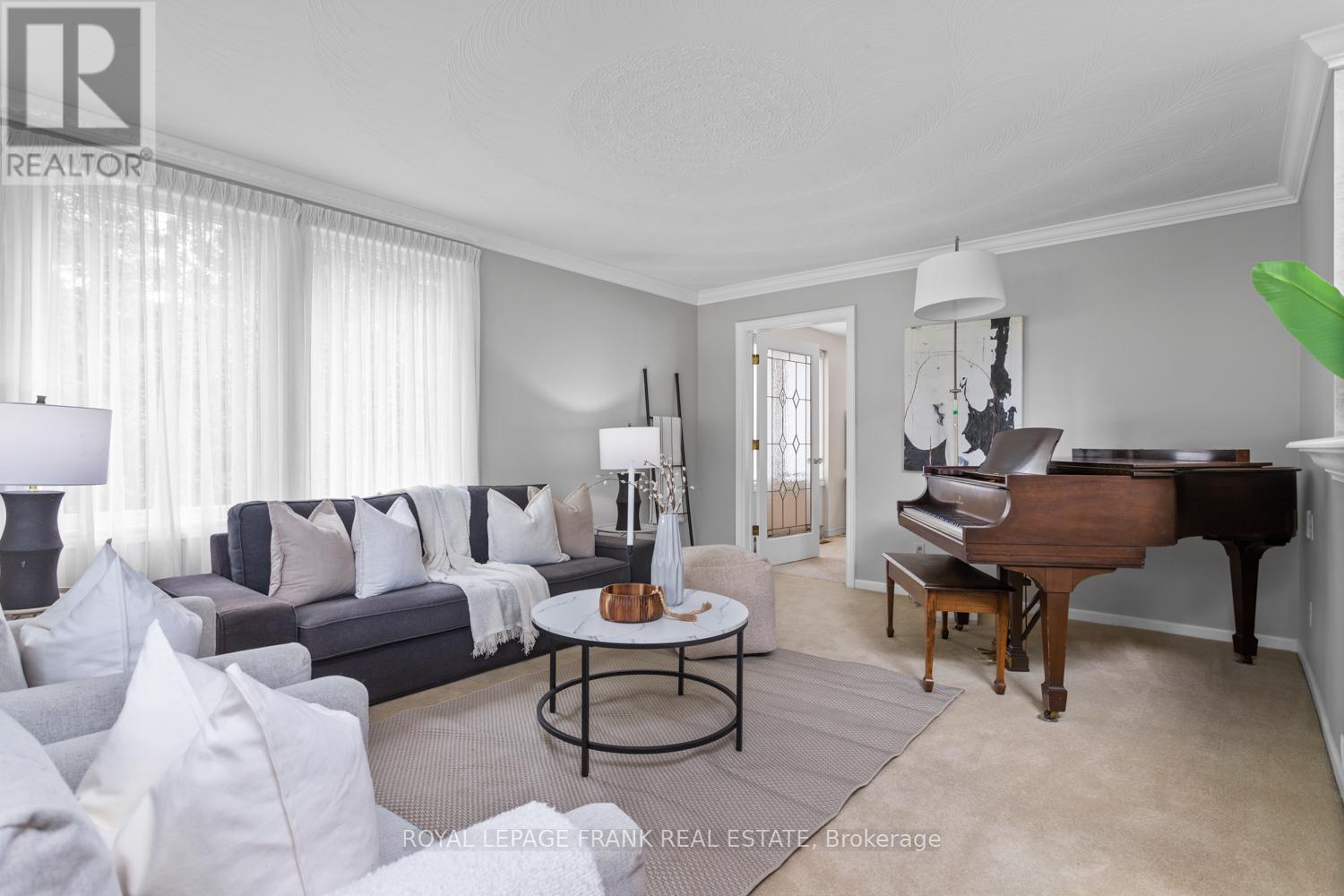 848 Swiss Heights, Oshawa, Ontario  L1K 2A9 - Photo 24 - E12676608