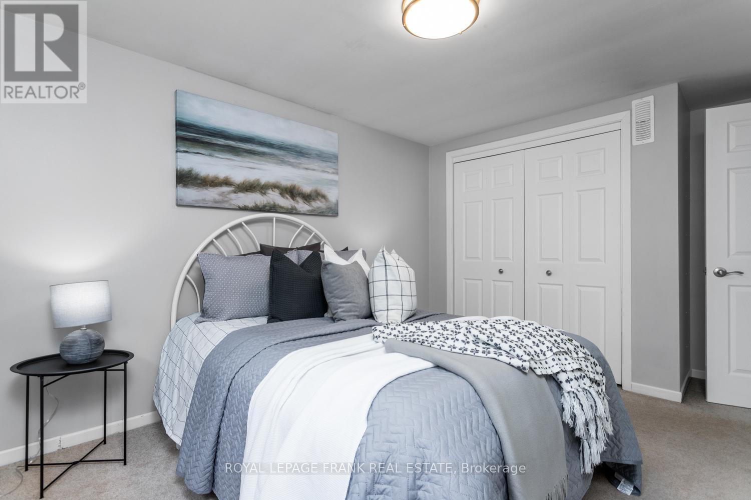 848 Swiss Heights, Oshawa, Ontario  L1K 2A9 - Photo 37 - E12676608