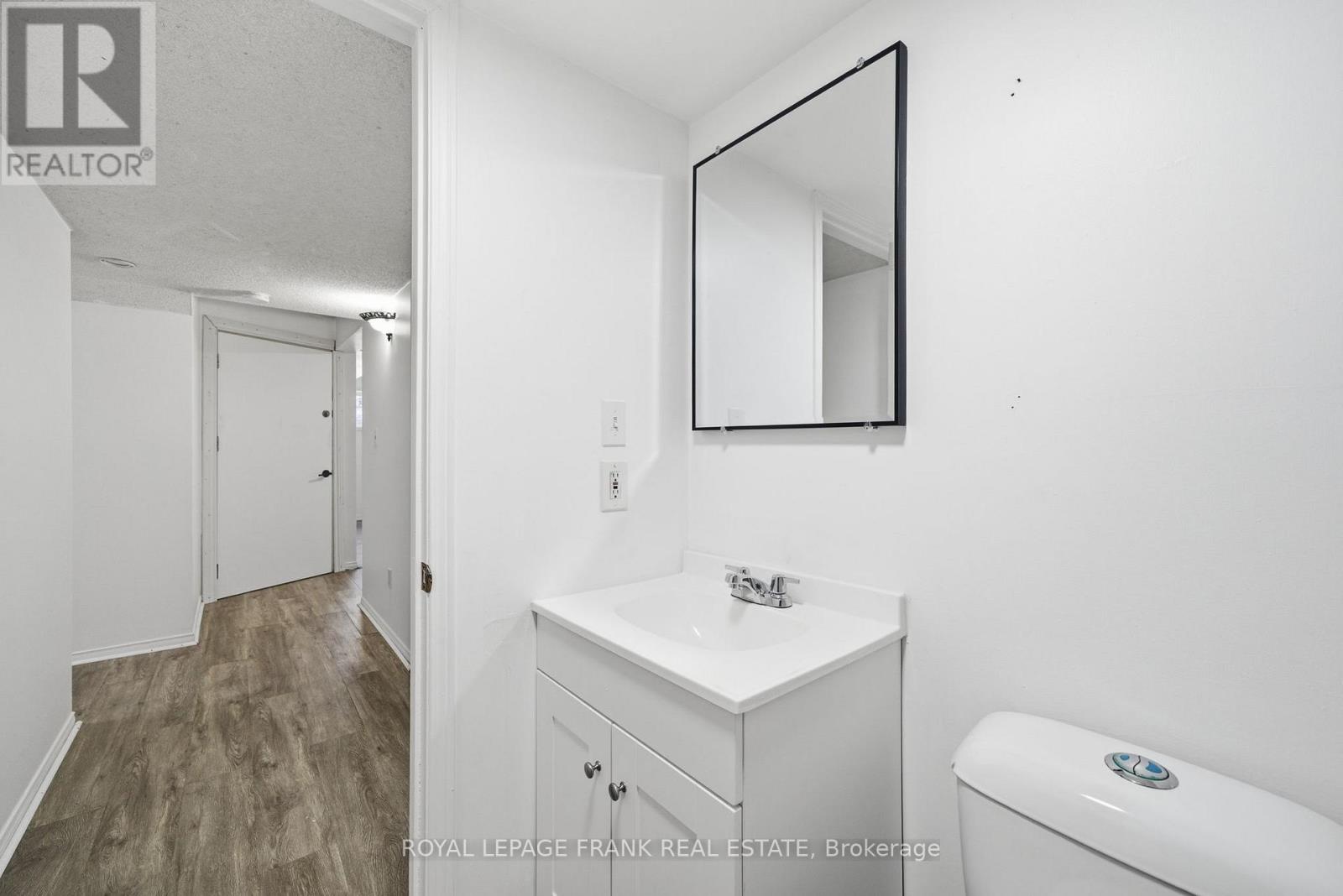 10 Flavelle Crescent, Kawartha Lakes, Ontario  K9V 6E2 - Photo 35 - X12673524